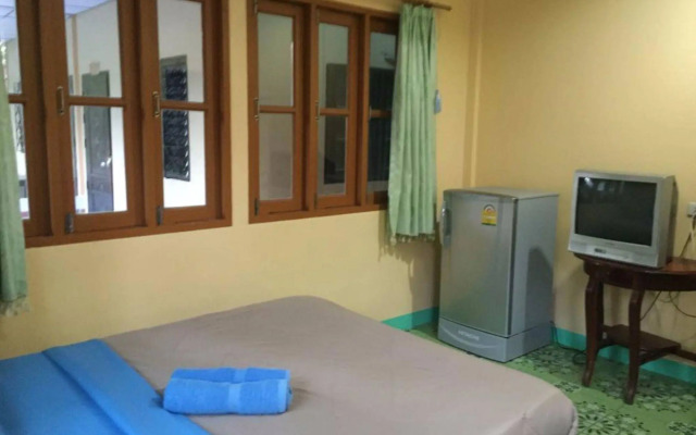 Sea Breeze Resort