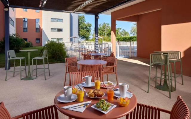 Zenitude Hotel-Residences Bordeaux Aeroport Merignac