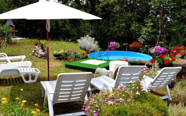 Holiday Home Oliveti