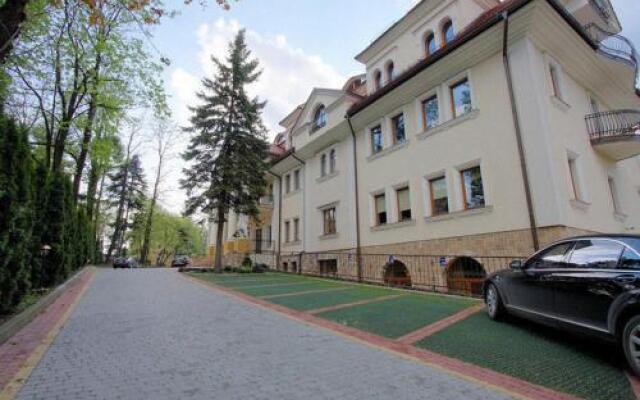 udanypobyt Apartamenty z Basenem