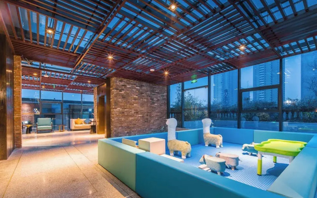 Seclusion Tang