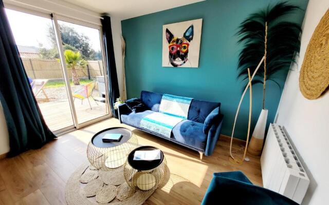 Maison de 2 chambres avec jacuzzi jardin amenage et wifi a Saint Jean de Monts a 1 km de la plage