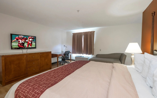 Red Roof Inn & Suites Biloxi - Ocean Springs