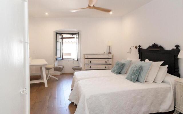 A historic XVI century beach home near Barcelona