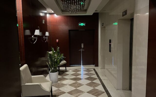 Tianjin Crown International Apartments