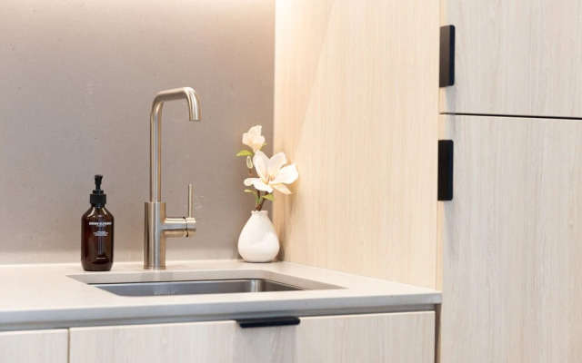 The Surry Apartments by Urban Rest