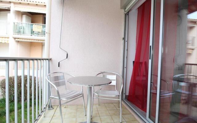 Appartement Balaruc-les-Bains, 2 pièces, 4 personnes - FR-1-553-91