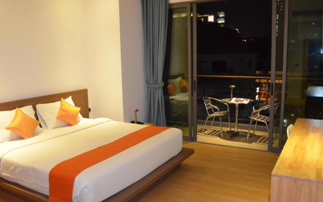 The Scenery City Hotel