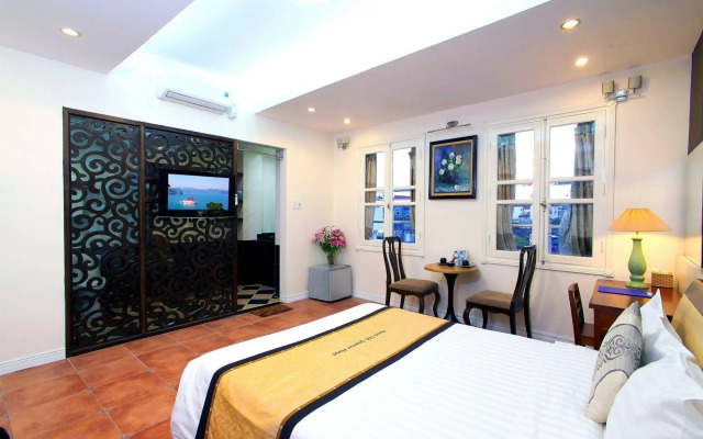 Hanoi Old Quarter Hotel