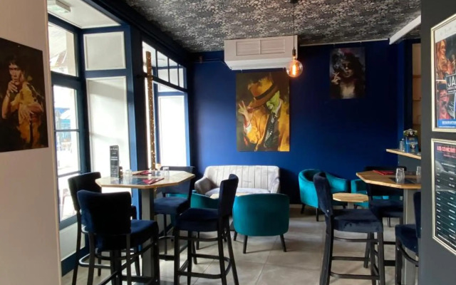 Hotel Restaurant La Place