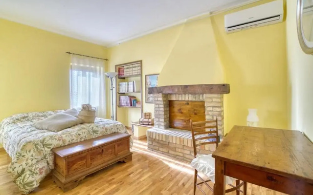 Villa Bentivoglio - Holiday Home With Swimming Pool