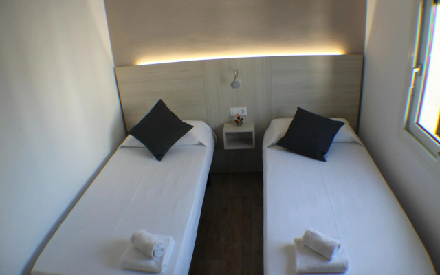 Rescator Resort 230 in Roses