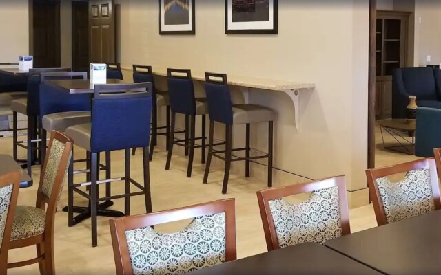 Comfort Inn & Suites Tempe Phoenix Sky Harbor Airport