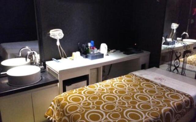 Lexvill Hotel