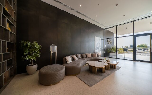 HiGuests - Bella Rose