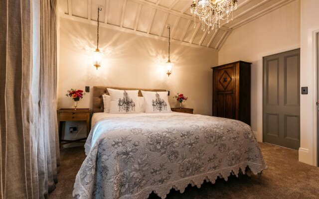 Mudbrick Cottages
