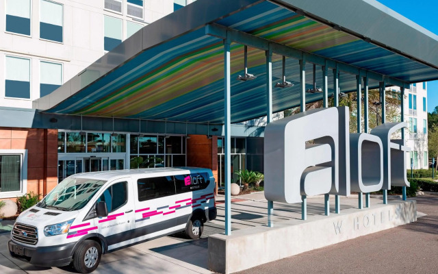Aloft Jacksonville Airport
