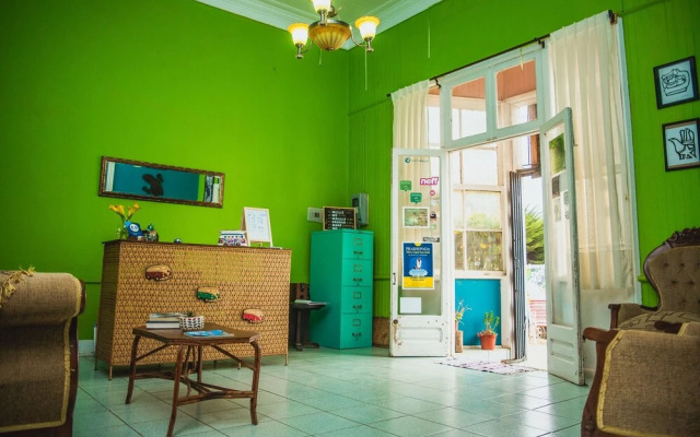 Kom Hostal - Hostel