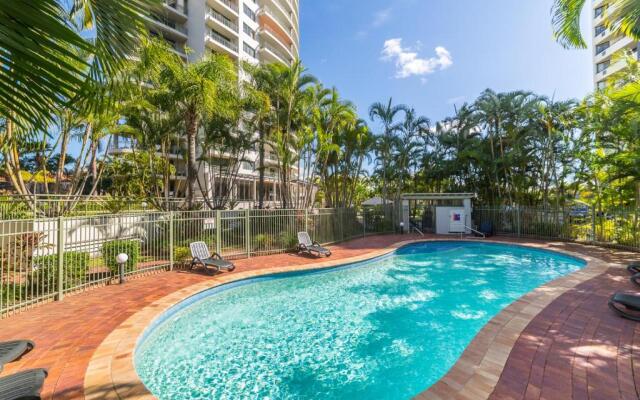 The Meriton on Main Beach