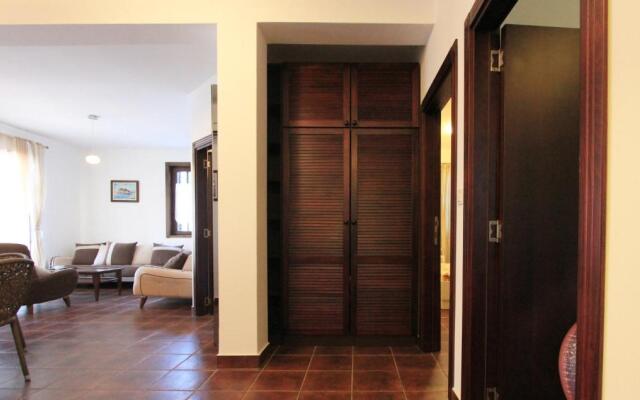 3 BR Apartment in Boka Gardens complex