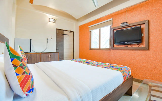Fabhotel Shreeyash Residency