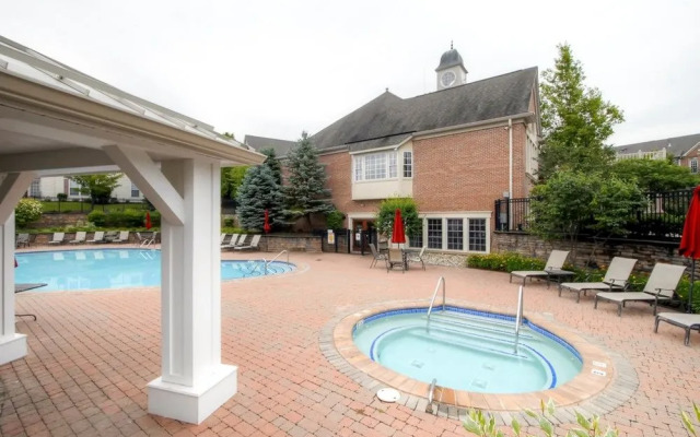 Global Luxury Suites at Forrestal