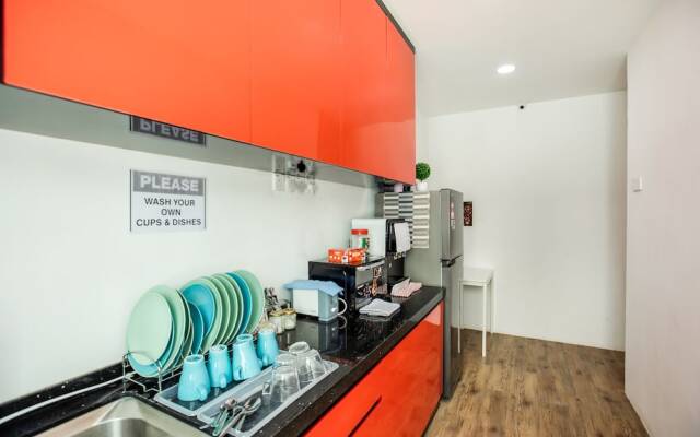 Oyo 89659 Jom Hotel