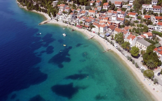 Room Dalsi - 10 m from beach: RA2 Zaostrog, Riviera Makarska