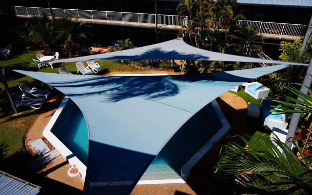 Paraway Motel