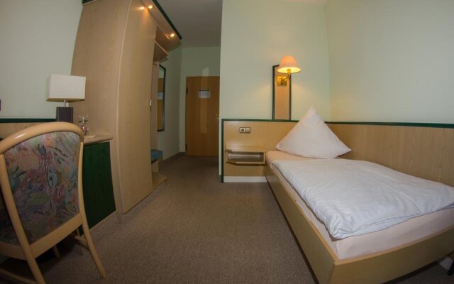 Parkhotel Schönewalde