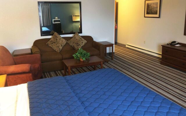 Magnuson Hotel Copper Crown