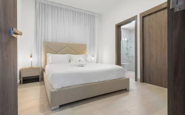 Stylish 3BR Villa by Vistacana Rentals