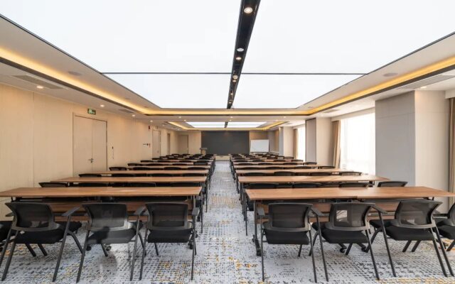 Home2 Suites by Hilton  Hangzhoudong Railway  Station