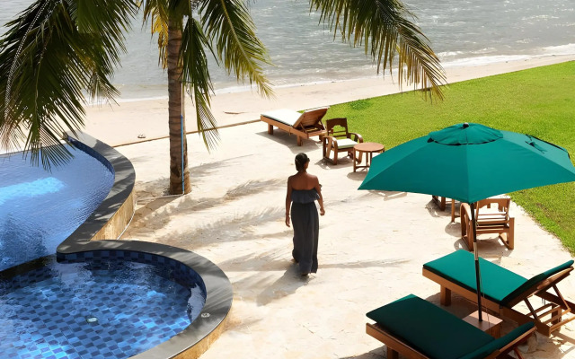 Sara Beachfront Boutique Resort