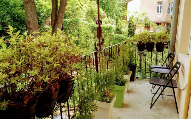 Family apartments in Lviv center with balcony