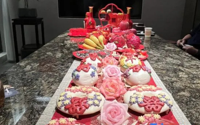 Floral Hotel · Bloom Courtyard Aesthetics | Cultural B&B (Heluo Ancient City, Yangwan Metro Stn – Meal – Luoyang