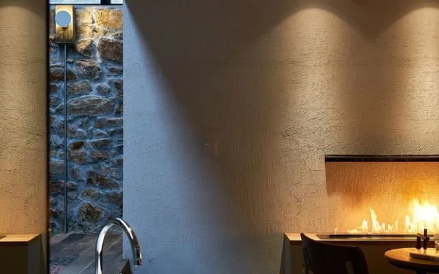 Huagang Village Flower Garden Hotel