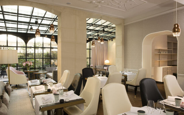 Hotel Le Narcisse Blanc & Spa