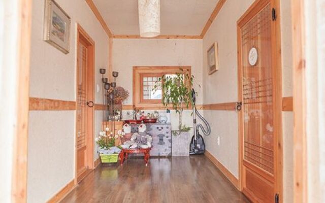 Jeonju Byeolha Guesthouse