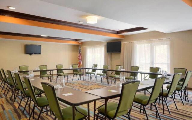 Fairfield Inn & Suites Columbia Northeast