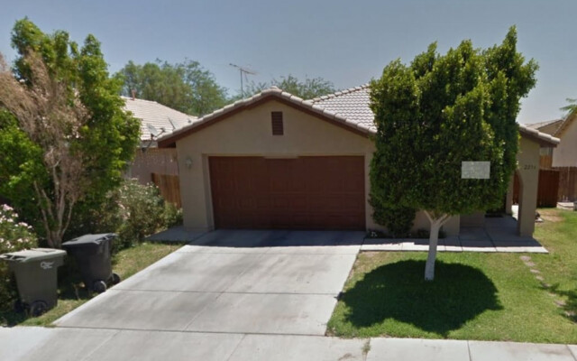 Cozy room with private entry in Calexico