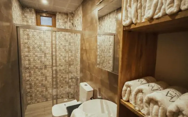 Baskonus Yaylasi Orman Evleri