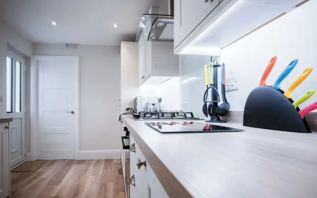 Fleet Street - 2 Bedroom - Swansea