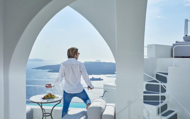 Cosmopolitan Suites