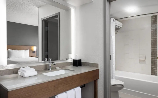 Hyatt Place Orlando Airport