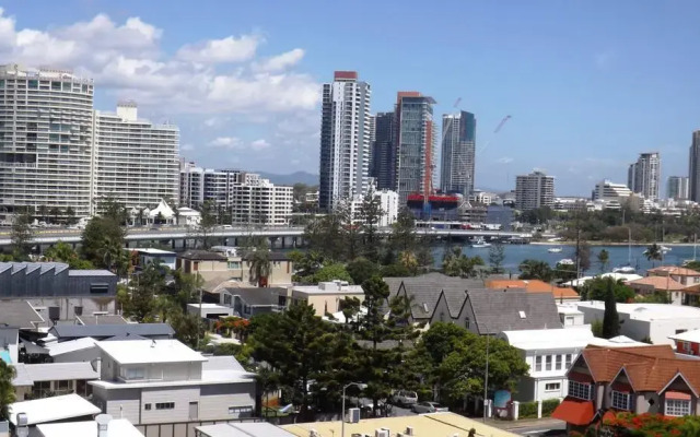 The Meriton on Main Beach