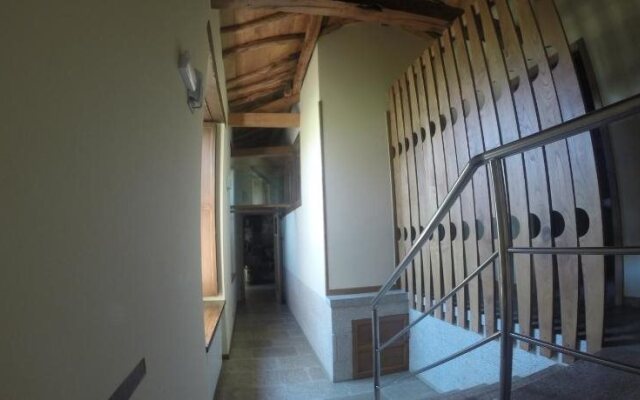 Casa De Abaixo