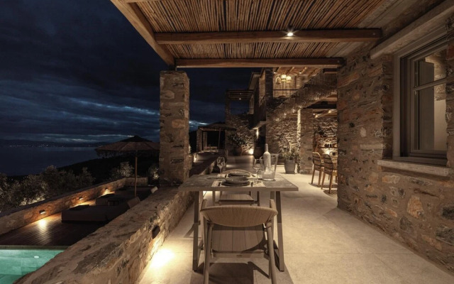 Aphrodite Suite by Peliva Nature Suites