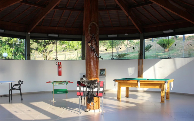 Bristol Villaggio Rosa Arujá