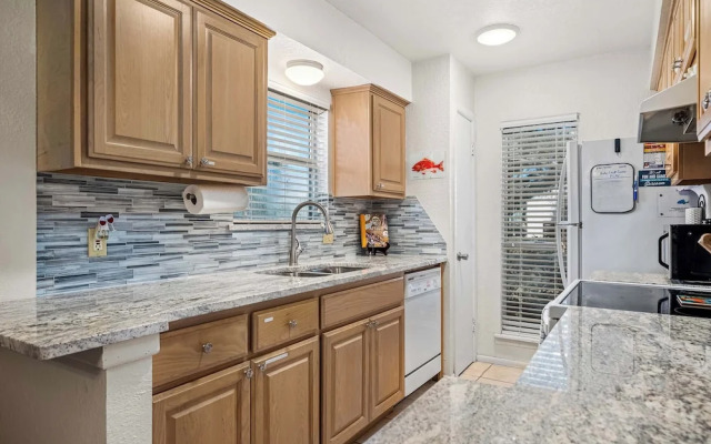 Rockport Racquet and Yacht Club